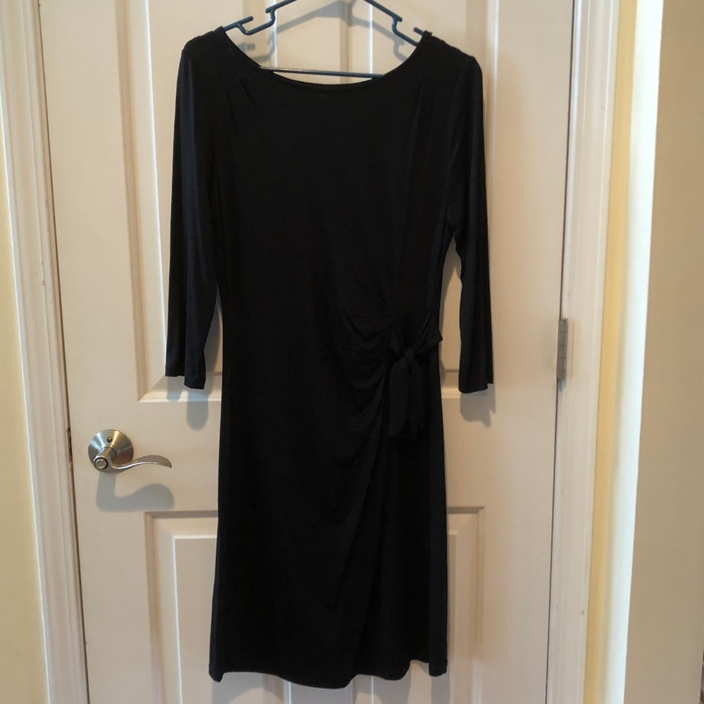 Black Knot Dress